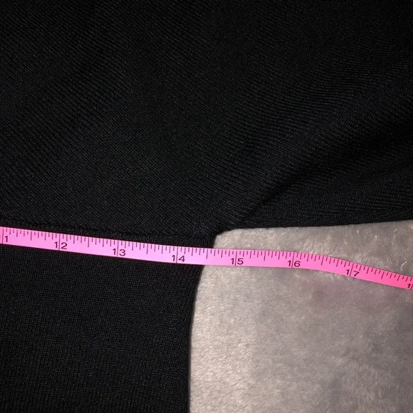 Elegant Black Women's Dress - Picture 10 of 15